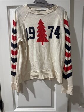 Wildfox Cream Knit Top with Black Logo Tag